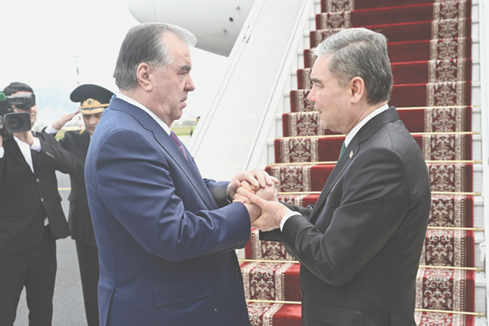 Ашхабад пригласил Душанбе в Организацию тюркских государств