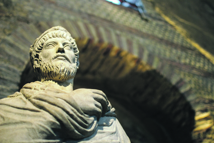 Как император Юлиан изгнал христиан из педагогики