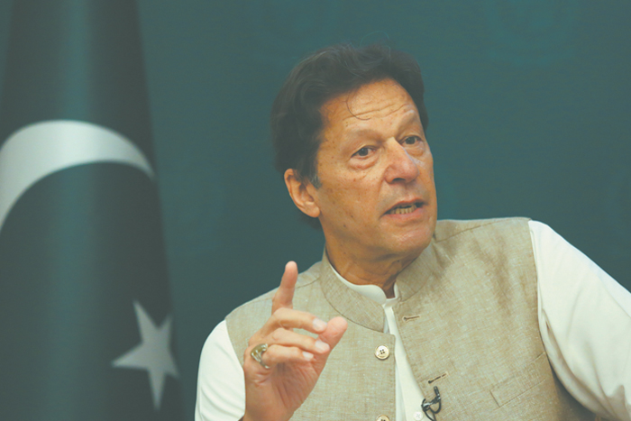 Арест бывшего премьера вызывал политический кризис в Пакистане