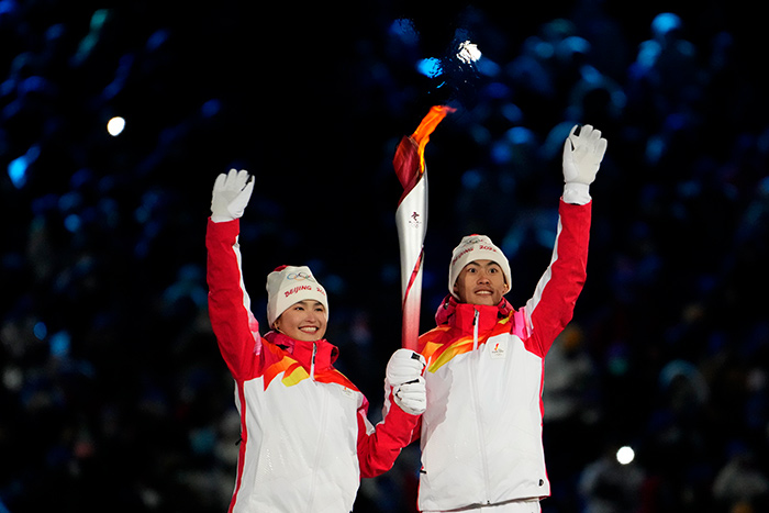 Америка и КНР ведут пропагандистский бой вокруг Олимпиады