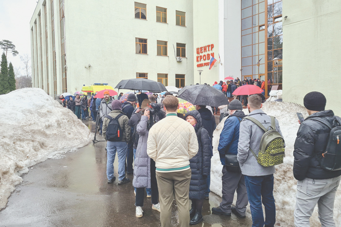 Москва и москвичи помогают жертвам теракта в "Крокус Сити Холле" и их близким