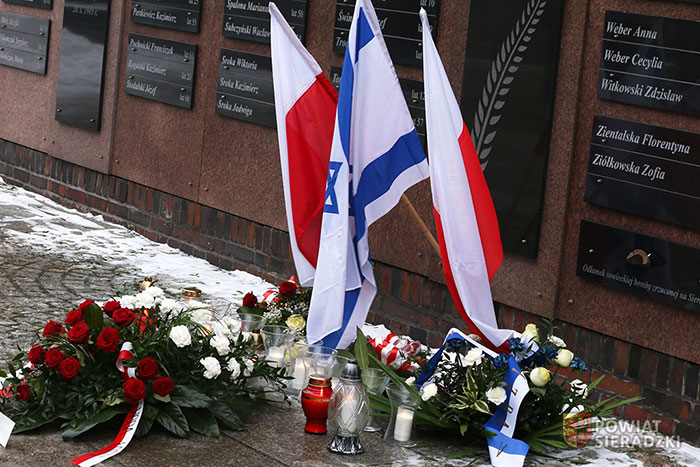 Главный раввин Польши критикует за неточность новый "закон о Холокосте"