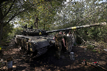 Украинские войска переходят к обороне...