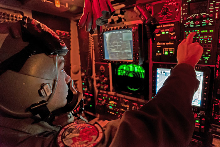 Пентагон объединит сеть управления войсками с космосом