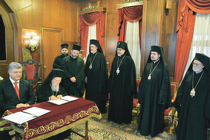 Подписался ли патриарх Варфоломей под украинской автокефалией