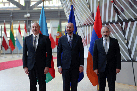 Алиев и Пашинян стараются сблизить позиции