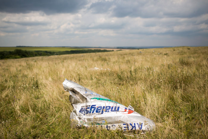 Расследование гибели рейса MH17 пошло  по ложному следу