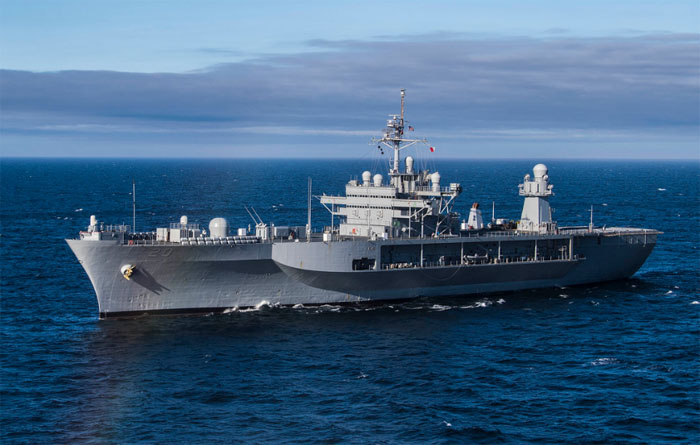 Корабли НАТО рвутся в Азовское море