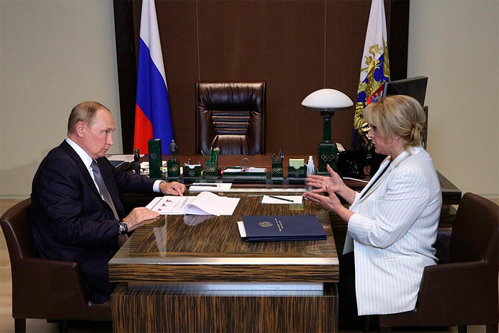 Путину пришлось возвращать Памфилову к выборам, за отсоединение от Украины проголосует "ядерный электорат"