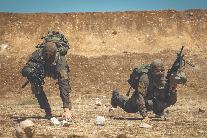 Израильский «Дувдеван» борется с партизанами