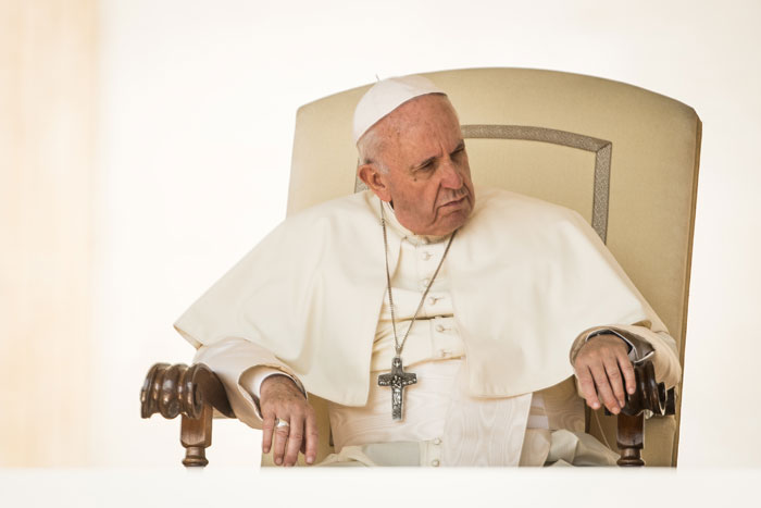 Ватикан ввел жесткий закон о защите от педофилии