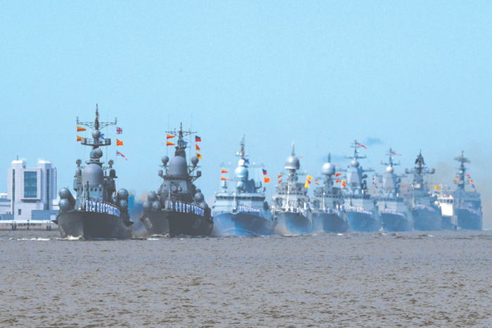 Фото недели. Главный военно-морской парад в День ВМФ России