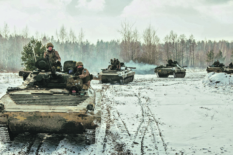 Украинские военные нацелились на пригороды Донецка
