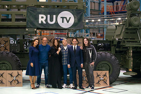Звезды телеканала RU.TV – в проекте «Музыка в цехах»