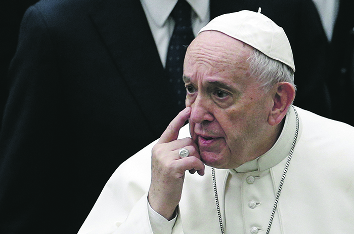Папа Франциск побоялся нарушить целибат