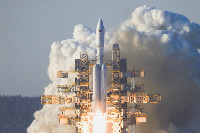 Фото недели. Успешный запуск ракеты-носителя "Ангара-А5"