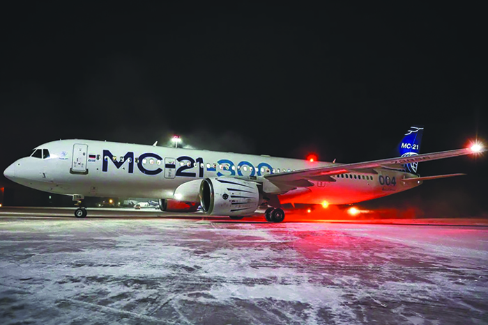 Перспективный авиалайнер MC-21 заморозят