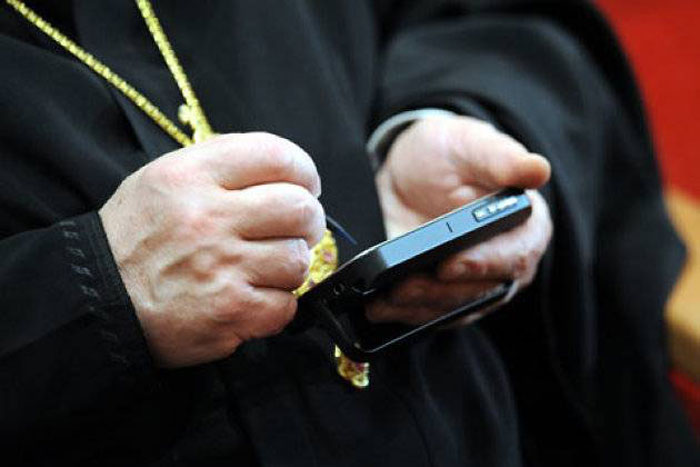 Церковь зависла между Telegram и "цифровым концлагерем"