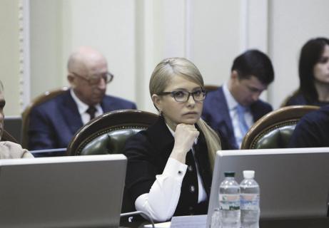 Тимошенко требует сменить правительство Украины еще до выборов в Верховную раду