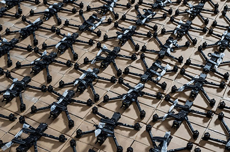 Украина собирается построить миллион противопехотных FPV-дронов – СМИ