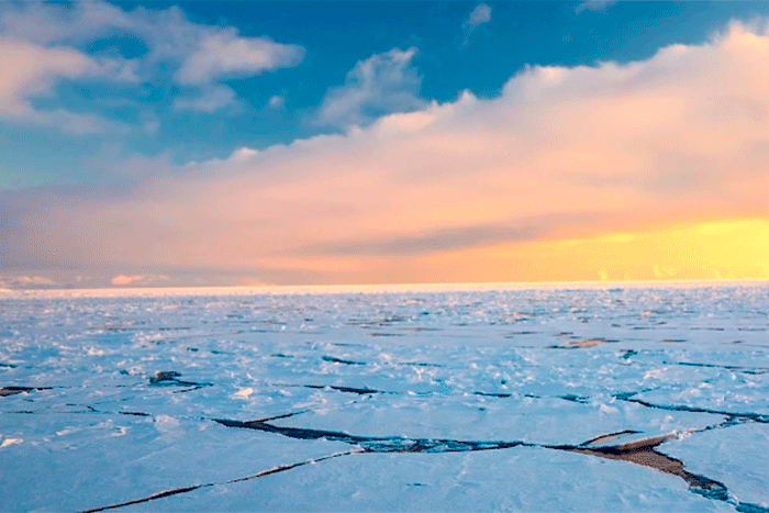 Арктика столкнулась с крупнейшим политическим кризисом