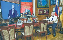 Системная оппозиция не стала портить впечатления от