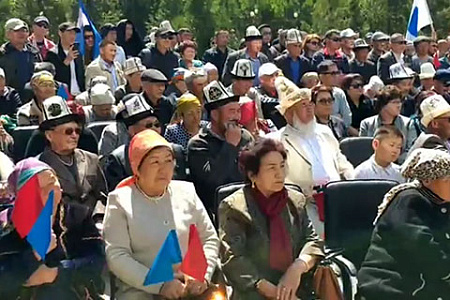 киргизия, апрельская революция, жээнбеков, кризис, оппозиция, атамбаев