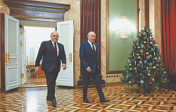 Правительство направит на зарплаты бюджетникам почти 10 миллиардов рублей