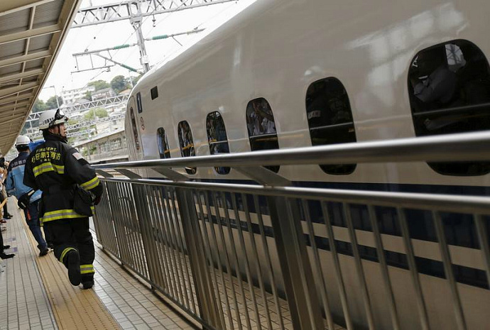 япония, поезд, трагедия, пожар