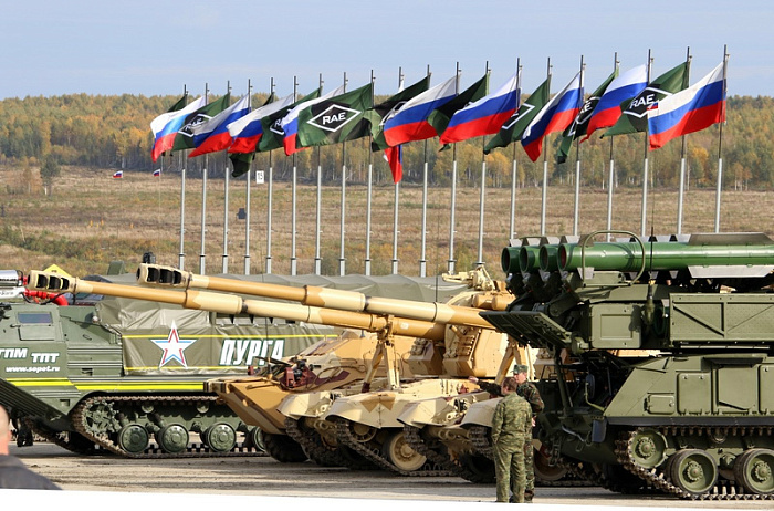 армия, оборона, rae2015, нижний тагил, вооружения, танки, рогозин, медведев