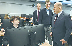 Министры агитируют молодежь личным примером