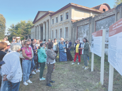 ммкя, детская литература, болонская ярмарка, иллюстрации, комиксы, нонфикш, лев толстой, музей, усадьба, семья, метеорология