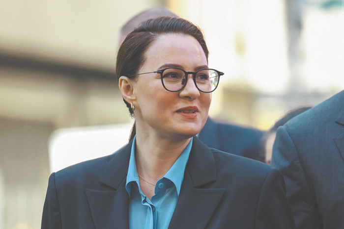 Коррупционный скандал увеличил расходы Киева