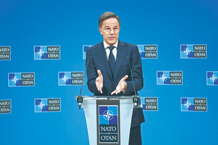 НАТО и ЕС не спешат помогать Трампу