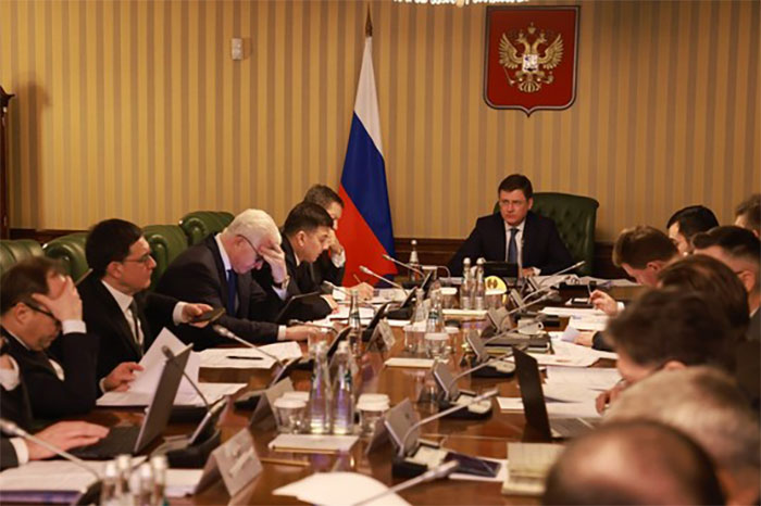 Чиновники занялись повышением производительности труда и мониторингом российской металлургии