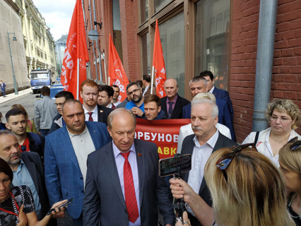 кпрф, либералы, протестные акции