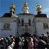 Верующие УПЦ решили побороться за лавру
