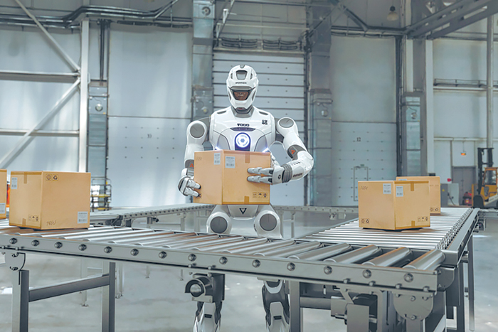 Китайский стартап оставил позади андроида от Илона Маска