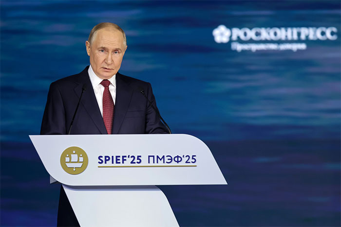 100 ведущих политиков России в июне 2025 года