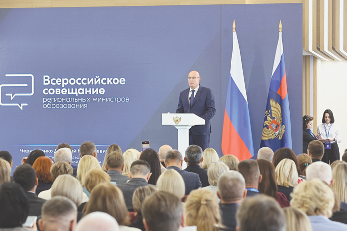 1 сентября в школы страны придут 18 миллионов ребят