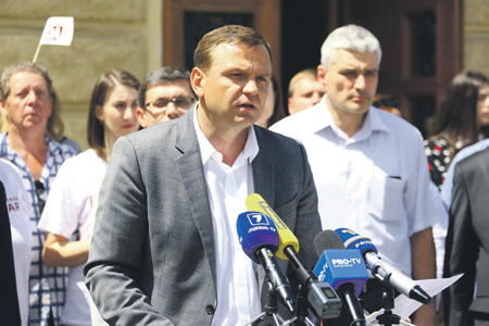 молдавия, кишинев, мэр, андрей нэстасе, мандат, иск, сша, джеймс петит