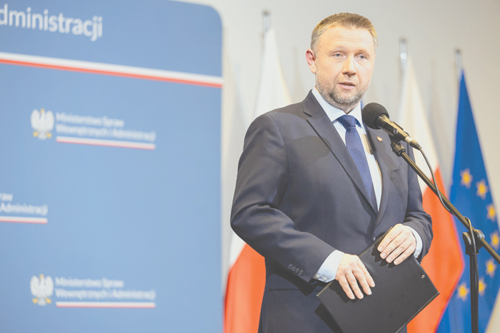Белорусский рэпер спровоцировал крупные беспорядки в Варшаве
