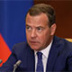 Медведеву придется выбрать между Совбезом и Совфедом Медведеву придется выбрать между Совбезом и Совфедом