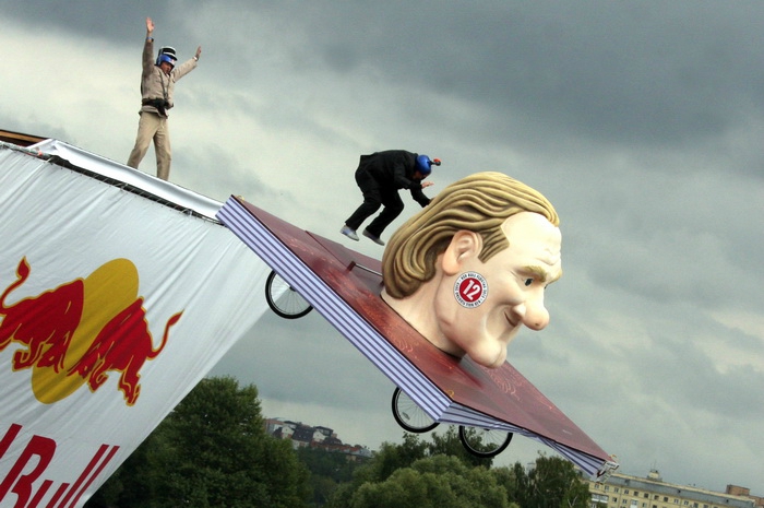 шоу, flugtag, red bull, полет, депардье