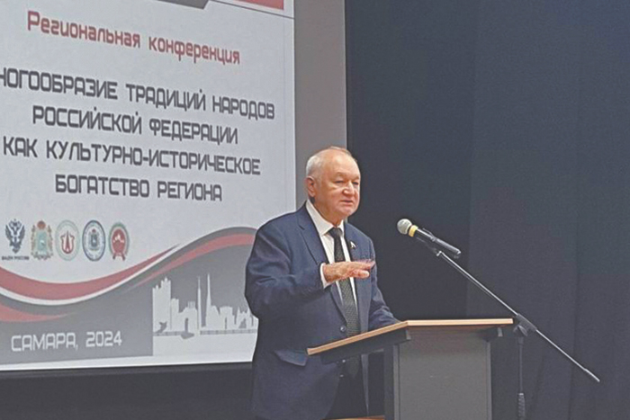 Спор о хиджабе некстати разгорелся накануне Дня народного единства