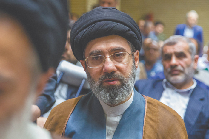 "Мягкий переворот" в Иране не укрепил и не ослабил власть