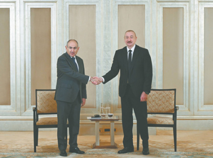 оаэ, прямые переговоры, пашинян, алиев, армения, азербайджан, мирный договор