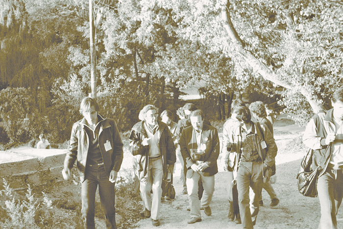 Воннегут послал «Долину кукол» к инопланетянам