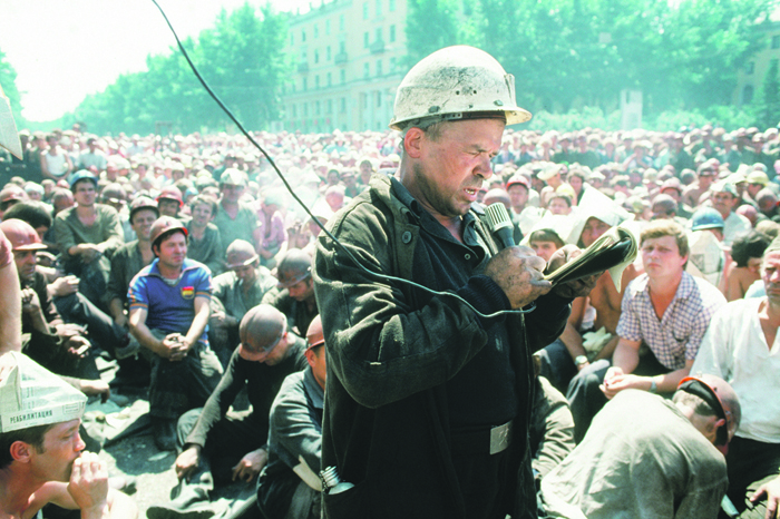 Политические протесты шахтеров расшатали СССР 
