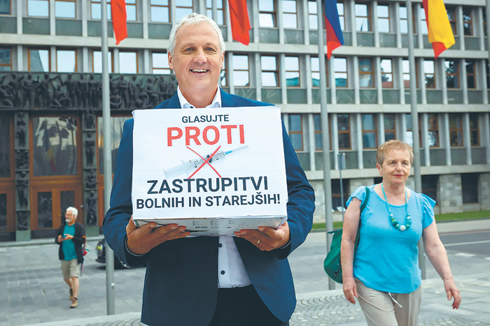 Европейское государство проголосовало против эвтаназии